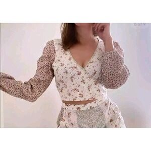 American Eagle Floral‎ Patchwork Eyelet Cropped Blouse Sz L Cottage Boho Whimsy
